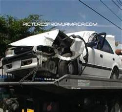 Kecelakaan Rusak Mobil Dijual 